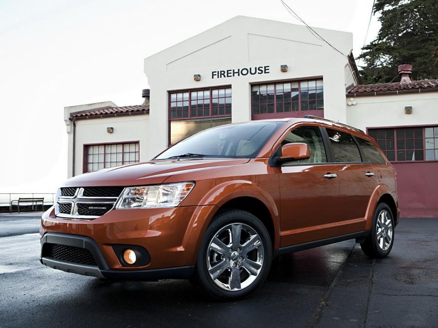  Dodge Journey 2010 года  (фото 6 из 10)